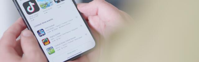 Here’s why you can’t rate that system app in the Google Play Store