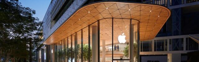 CEO Tim Cook Says Apple Saw Double-Digit Growth In iPhone, Mac & Services In India