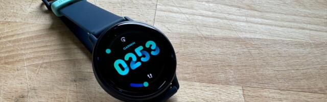 The Garmin Vivoactive 5 offers a 'perfect balance' of health and fitness tracking — now over 25% off at Amazon