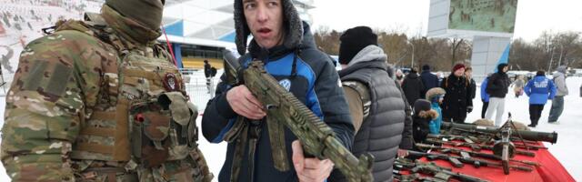 A Russian governor is ordering companies to choose at least 2 employees as 'candidates' to sign up with the military