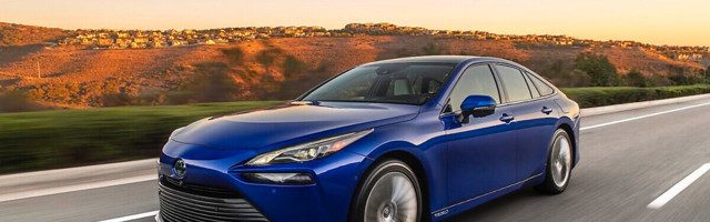 Toyota’s 2021 Mirai fuel cell EV is insanely cheap — but just for 2 more weeks