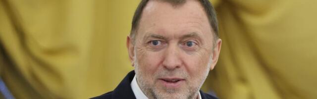 Russian billionaire says 12-hour days and 6-day workweeks could help save the economy