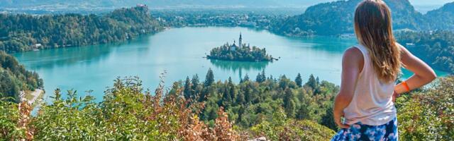 I spent a year backpacking around the world by myself. Struggling with loneliness taught me lessons I didn't expect.