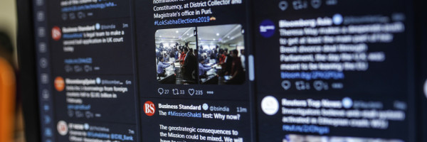 News apps in the US and China use algorithms to drive engagement, discovery