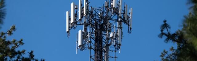 Cops can’t do cell tower mass surveillance ‘dumps,’ court rules