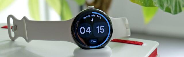 Google Pixel Watch 4 gets double pinch and wrist turn features