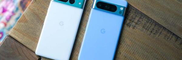 US Carrier Pixel Devices Start Receiving March Update