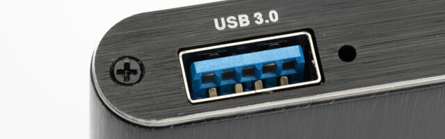 3 Things You Should Only Plug Into Your Computer's USB 3.0 Port (And One Thing You Shouldn't)