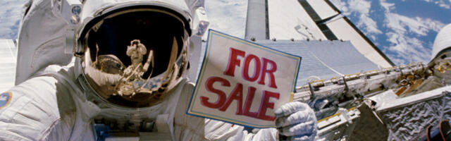 Putin OKs plan to turn Russian spacecraft into flying billboards