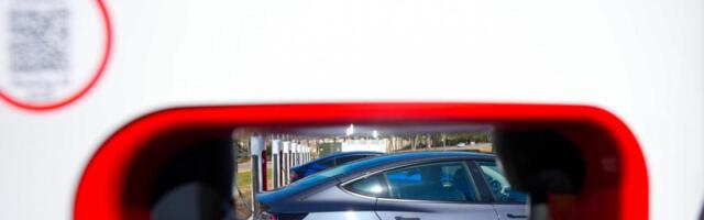 Samsung’s Tesla order fuels recovery bets despite chip woes