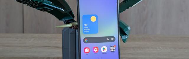 The phone I’d buy my parents is a bargain in this early Black Friday deal