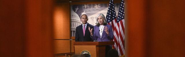 Hundreds of People With âTop Secretâ Clearance Exposed by House Democratsâ Website Hundreds of People With âTop Secretâ Clearance Exposed by House Democratsâ Website