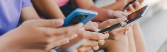 Major study launched to test social media restrictions on children