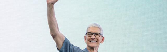 What smart people are saying about Tim Cook's legacy at Apple