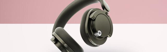 Look mom, no app: these premium headphones throw the logic of your Sonys or Boses out the window in favor of a 'Still Mode' to stay calm, and I’m all for it