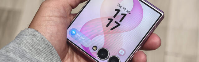 I just tried the Galaxy Z Flip 8, and one thing is clear — Samsung has given up