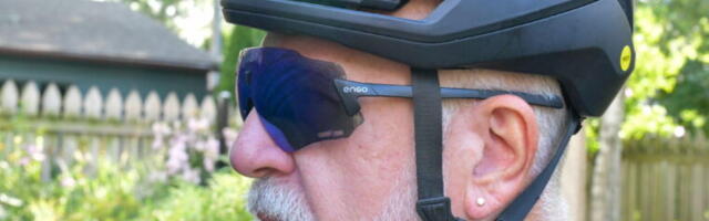 Keeping your eyes on the road is easy with the Engo 2 AR sunglasses