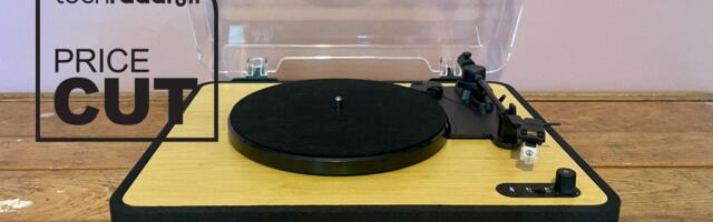 My pick for the best cheap beginner turntable has a great early Black Friday deal – get it with or without speakers for a song