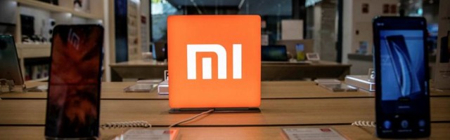 Shares in China’s Xiaomi tumble after US investment ban
