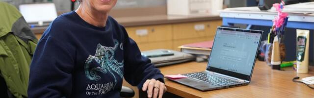 How Americans are using AI at work, according to a new poll