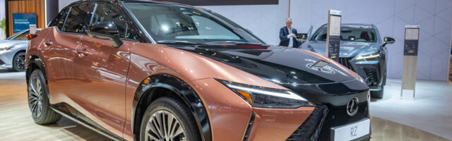 How Does The 2025 Lexus RZ Differ From Its RX Model?