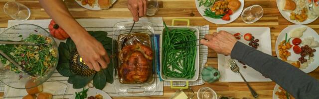 5 Ways to Stay Centered And Calm This Thanksgiving