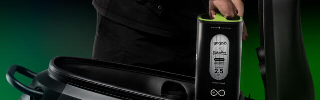 Gogoro’s unveils world’s first swappable solid state battery for EV