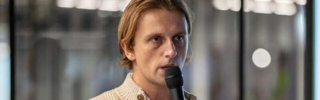 Revolut pushed to sell shares at $60bn valuation