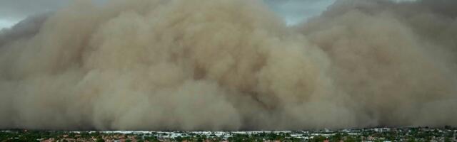 Arizona dust storm forces dozens of flight diversions