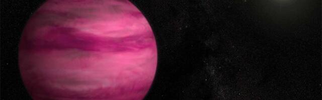 Webb reveals a pink alien world wrapped in salt clouds