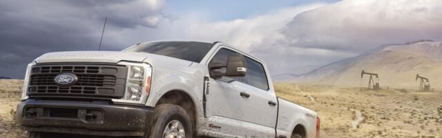 The 2027 Ford Super Duty Lineup Will Have New Standard Gas & Diesel Engines