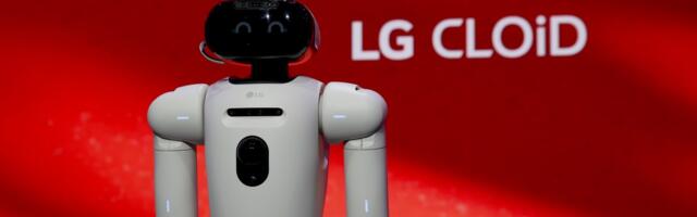 LG’s CLOiD robot can load the washer for you, slowly