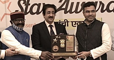 Sandeep Marwah Honoured with International Media Guru Award