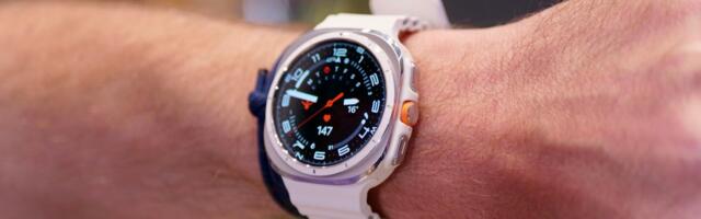 Get up to $325 off the Samsung Galaxy Watch Ultra with this trade-in deal