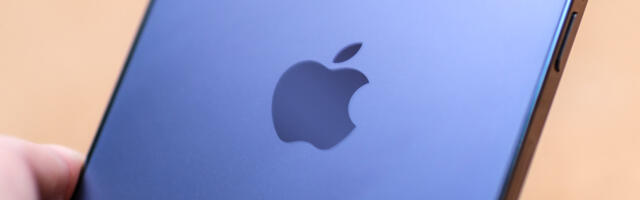 Apple shames Android with a software update for a 13-year-old iPhone