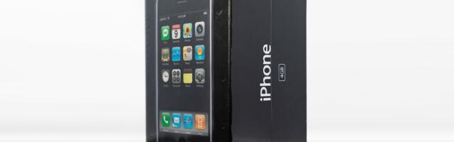 Rare 4GB Original iPhone Sells for Record $190,000 at Auction