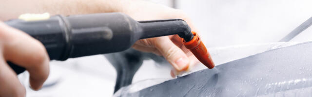 Why You Should Avoid The Compressed Air Method When Removing The Wrap On Your Car
