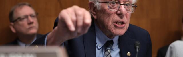 Bernie Sanders Likes Trump’s Plan for Government Taking Ownership in Tech Companies