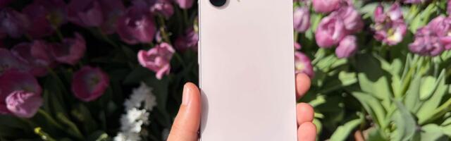 iPhone 17E Review: The Appeal Is Magnetic (and Pink)