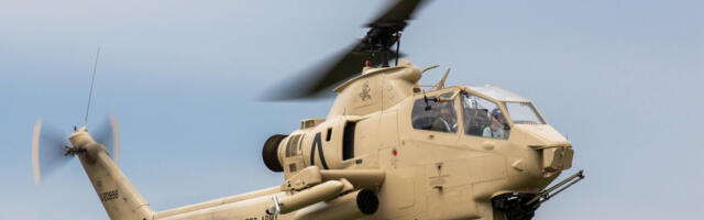 Why The US Army Retired The AH-1 Cobra (But The Marines Didn't)