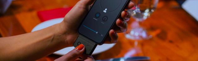 Noopl’s iPhone plug-in is designed to improve hearing in noisy environments