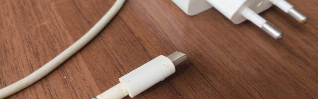 Why You Should Never Attempt To Repair A Broken Charger Yourself