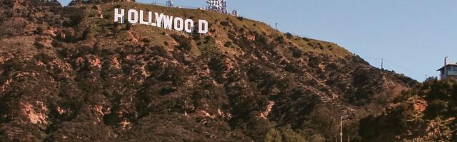 Revolutionizing Storytelling: AI Meets Human Creativity