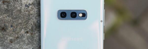 Ancient Galaxy S10 Also Receiving Surprise Update After Year Off