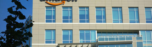 Amazon appears to be down, with over 20,000 reported problems
