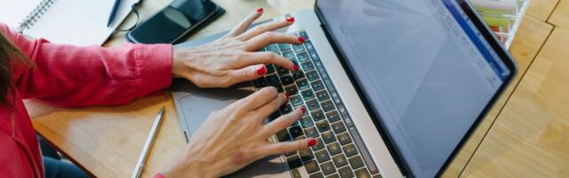 Clients’ barrage of AI-generated queries risks pushing up lawyers’ fees