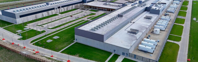 Meta is reportedly building its own cloud business