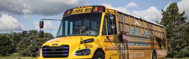 Illinois utility tries using electric school buses for bidirectional charging
