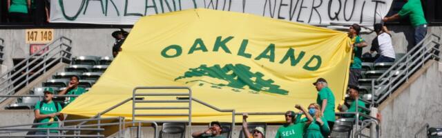 Former A’s executive asks MLB owners to reject Las Vegas move