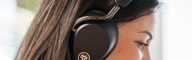 JLab’s sleek $200 Epic Lux Lab Edition wireless headphones have features that outclass Sony and Bose